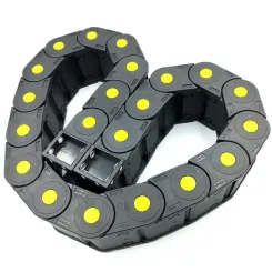 Drag Chain 25x38 Closed Plastic Image